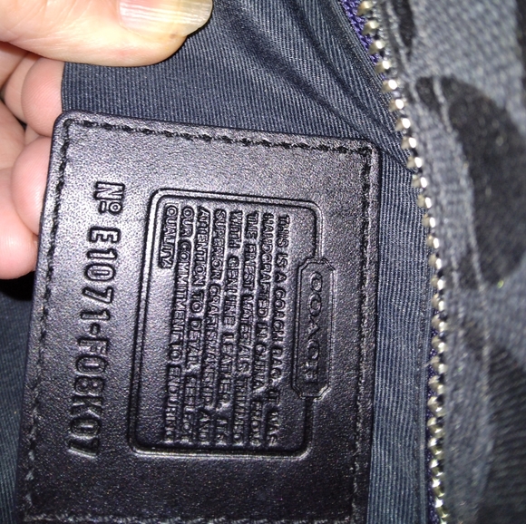 ๐HP๐ EUC Coach Hampton black signature canvas carry-all large satchel vintage - Picture 4 of 12